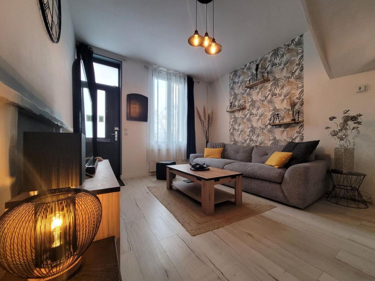 Maison De Ville Avec Terrasse - Arrivee Autonome Амиен Екстериор снимка